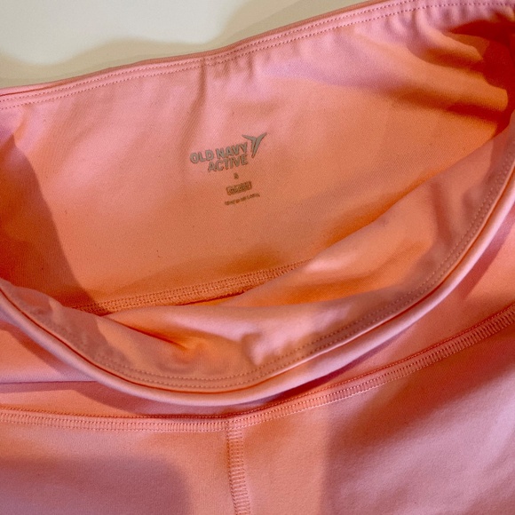 Old Navy Active Go Dry Pink Workout Short Size S - Picture 3 of 3